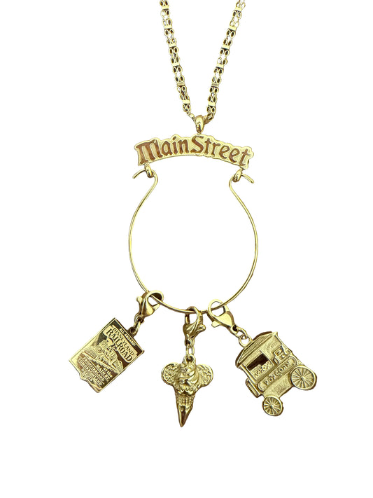 Main Street Charm Holder
